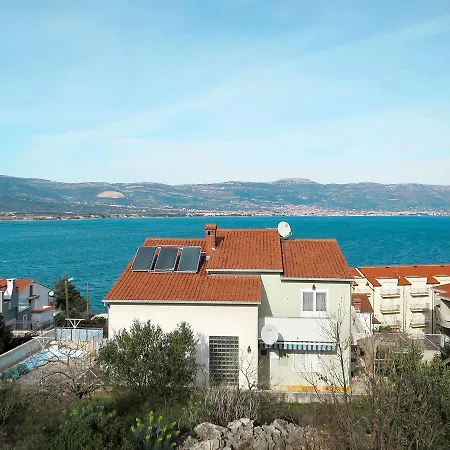Vera 345s Trogir